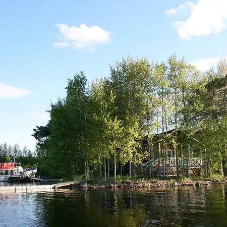 Santa's Little Village - Uitonniemi 2*