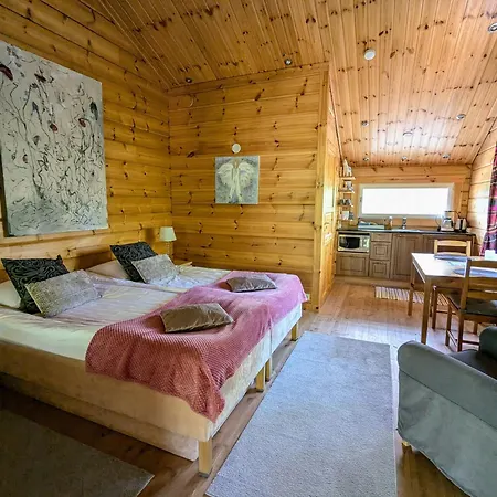 Santa's Little Village - Uitonniemi