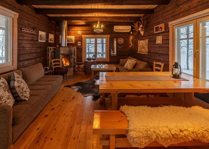 Santa's Little Village - Uitonniemi Hotel