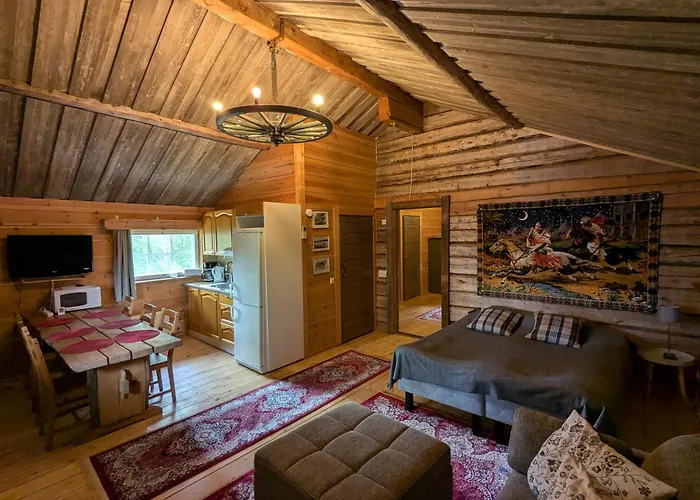 Santa's Little Village - Uitonniemi Hotel Kemijärvi