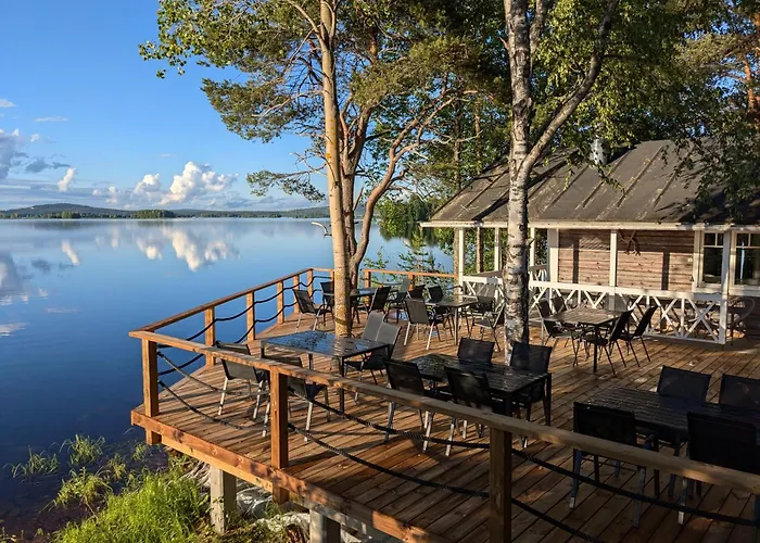 Santa's Little Village - Uitonniemi Hotel Kemijärvi